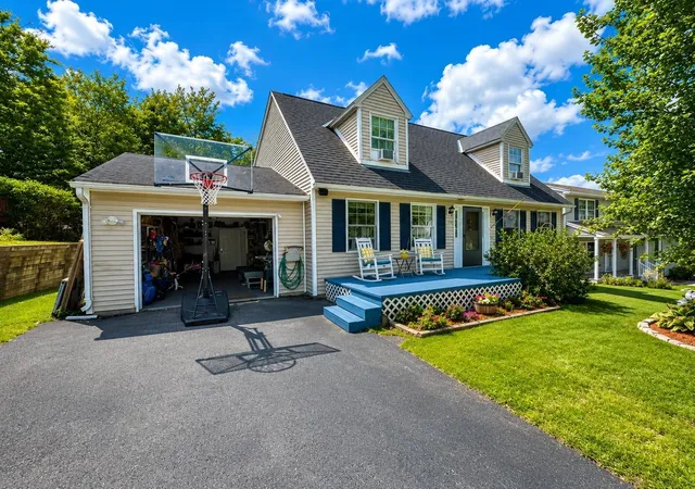 Photo 2 of Single family home for sale at 171 Garbrooke Dr, Bennington, VT 05201 | MLS# 5106631 | Listing updated on 2026-09-08