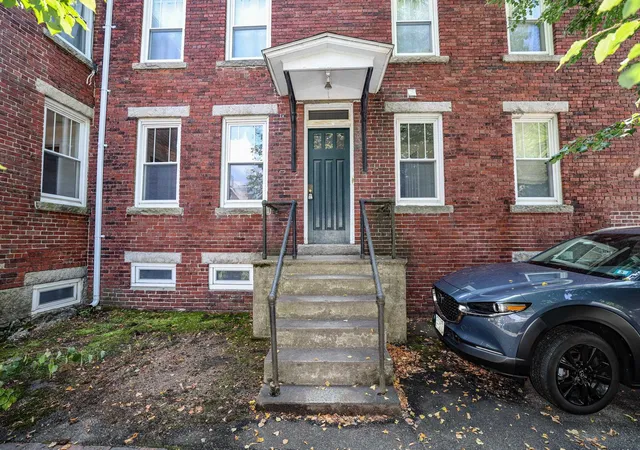 23rd image of 74 West Merrimack St #1, Manchester, NH 03101 | MLS# 5106632