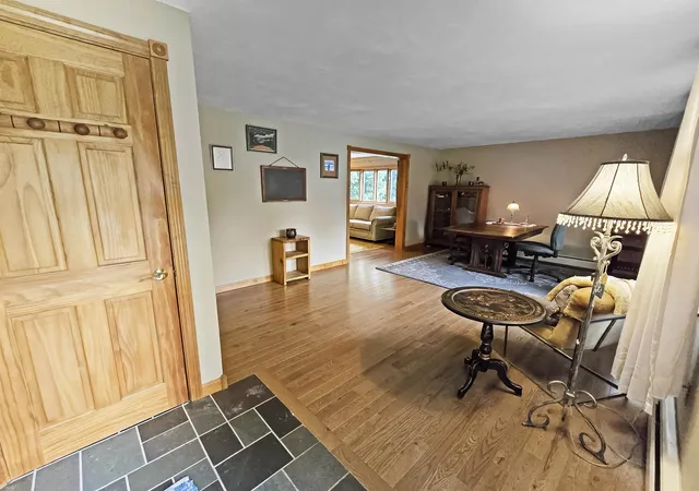 Photo 3 of Single family home for sale at 7 Laverne Dr, Rutland City, VT 05701 | MLS# 5106640 | Listing updated on 2026-08-26