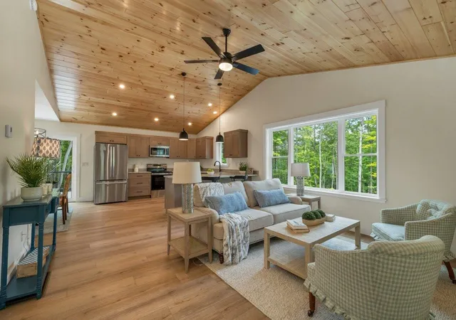 Photo 3 of Single family home for sale at 5 Garmish Dr, New Durham, NH 03855 | MLS# 5106655 | Listing updated on 2026-08-27
