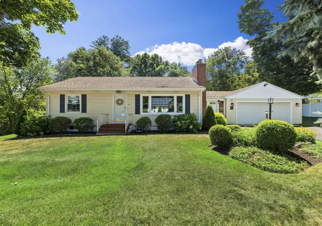 1st image of 1 Roberts Rd, Dover, NH 03820 | MLS# 5106664