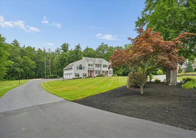 Photo 3 of Single family home for sale at 19 Ballard Ln, Salem, NH 03079 | MLS# 5106668 | Listing updated on 2026-09-08