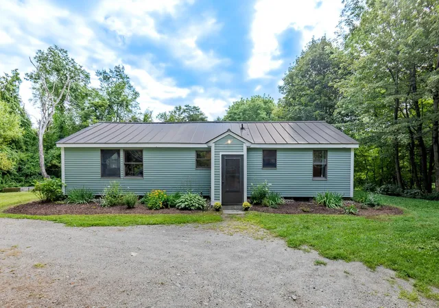 Single family home for sale at 319 Back Mountain Rd, Windsor, VT 05089 | MLS# 5106677