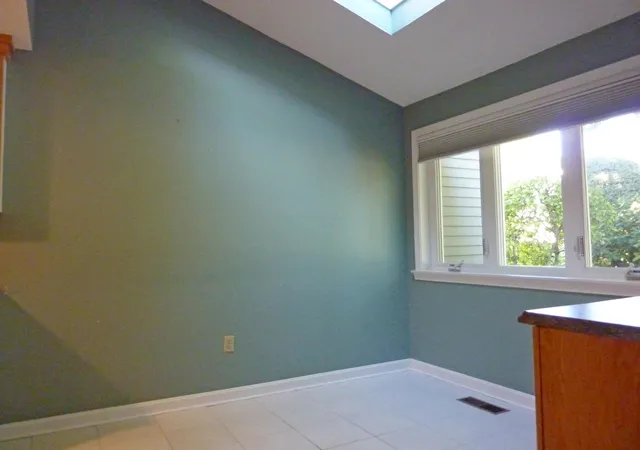 Photo 2 of Sale Pending at 23 Aster Ct, Nashua, NH 03062 | MLS# 5106691 | Listing updated on 2026-08-31