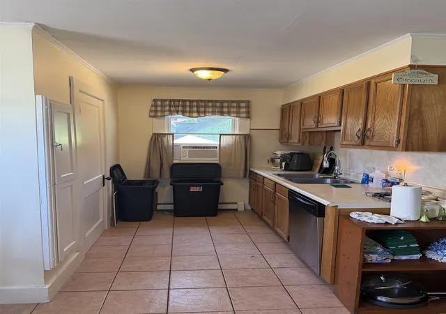 Photo 4 of Sale Pending at 6 Church St, Rochester, NH 03839 | MLS# 5106692 | Listing updated on 2026-09-19