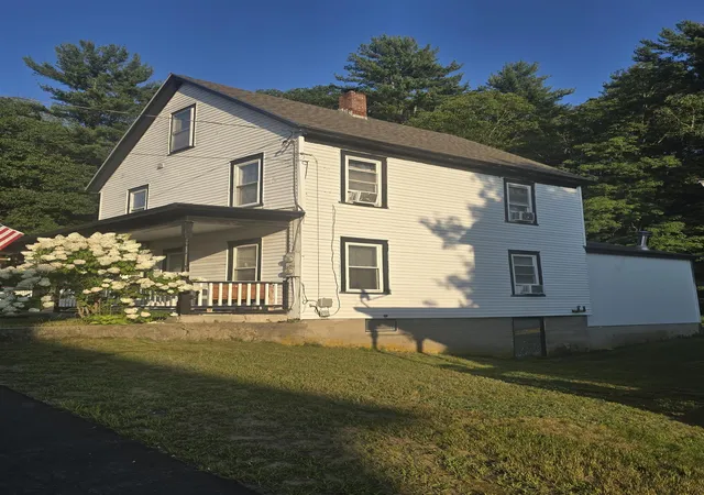 4th image of 29 Woodland St, Newport, NH 03773 | MLS# 5106697