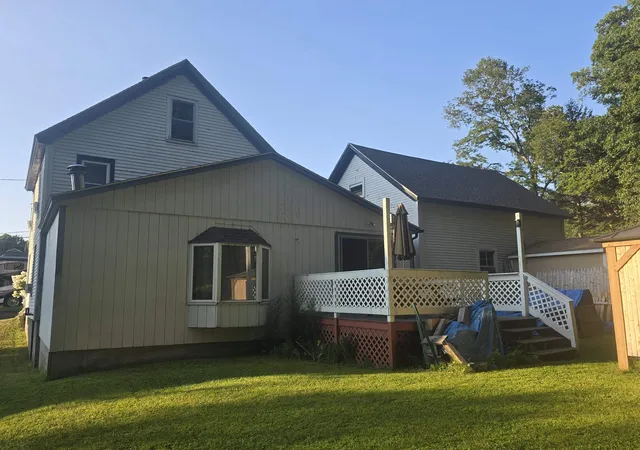 5th image of 29 Woodland St, Newport, NH 03773 | MLS# 5106697