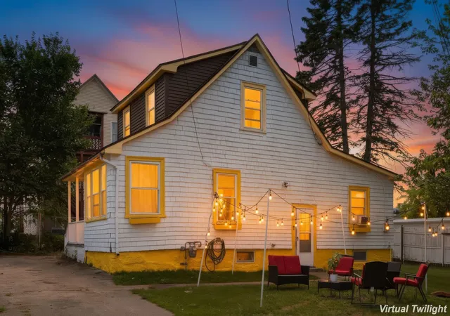 Photo 1 of Single family home for sale at 631 Hayward St, Manchester, NH 03103 | MLS# 5106705 | Listing updated on 2026-08-28