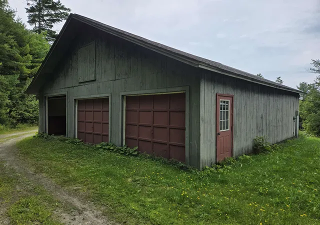 Photo 3 of Single family home for sale at 26 Mountain View Rd, Lempster, NH 03605 | MLS# 5106710 | Listing updated on 2026-09-28