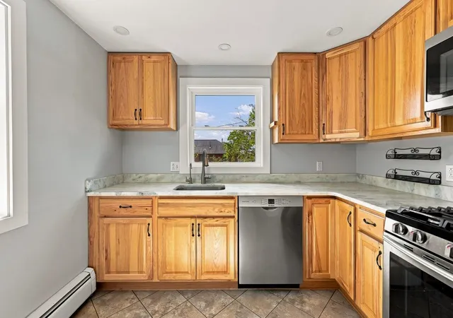 Photo 3 of Sale Pending at 6 Floral Ave, Dover, NH 03820 | MLS# 5106712 | Listing updated on 2026-09-03