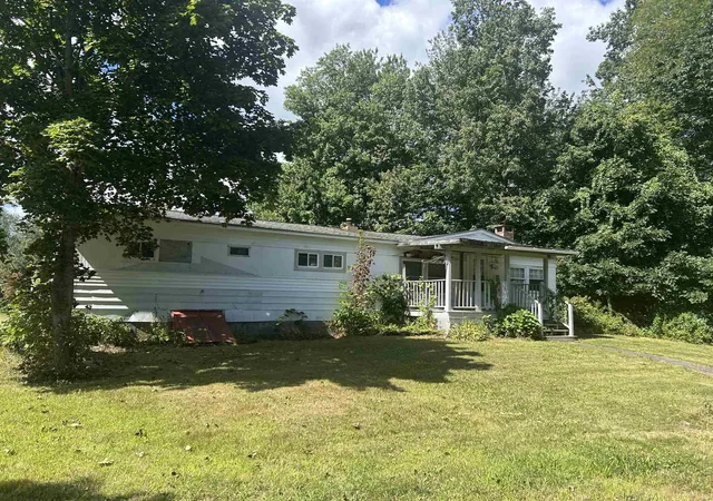 2nd image of 1 Icey Hill Coop Park, Exeter, NH 03833 | MLS# 5106717