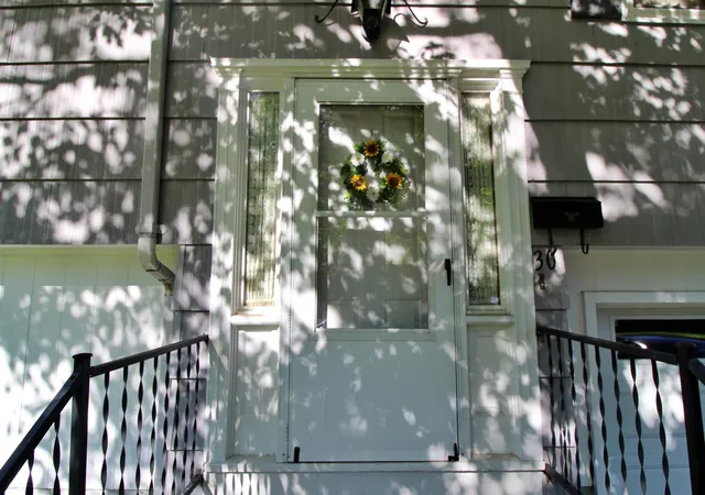Photo 3 of Single family home for sale at 30 Roseade Pkwy, Burlington, VT 05408 | MLS# 5106720 | Listing updated on 2026-08-26