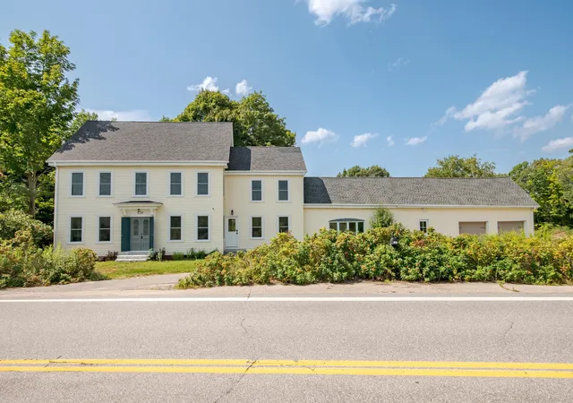 2nd image of 638 Post Rd, Greenland, NH 03840 | MLS# 5106722