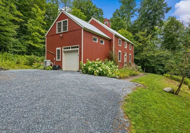 Photo 2 of Sale Pending at 546 Vt 17 Rte, Starksboro, VT 05487 | MLS# 5106733 | Listing updated on 2026-09-11