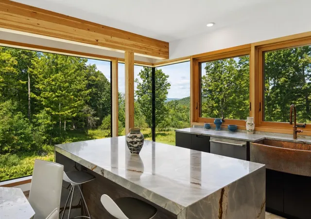5th image of 28 Loomis Rd, Lebanon, NH 03766 | MLS# 5106748