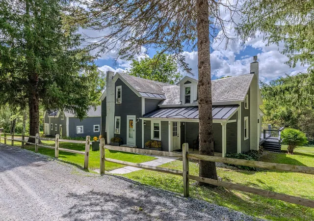 Photo 2 of Single family home for sale at 40 Kelleher Rd, Dorset, VT 05251 | MLS# 5106750 | Listing updated on 2026-08-27