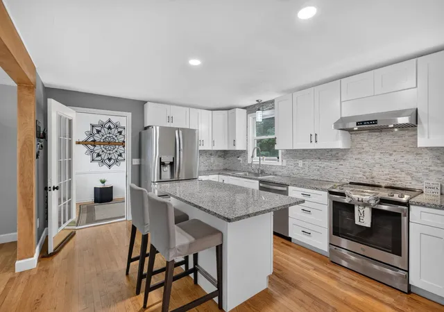 4th image of 13 Helen Dr, Hooksett, NH 03106 | MLS# 5106751
