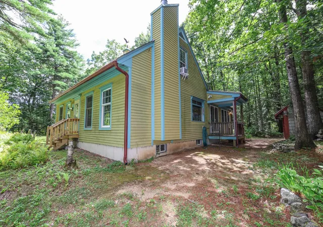 4th image of 15 Ledge Rd, Chester, NH 03036 | MLS# 5106758