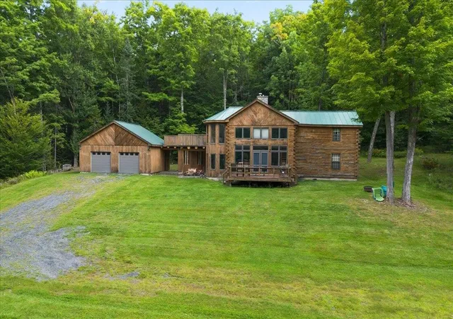 Photo 2 of Single family home for sale at 1641 West Hill Rd, Roxbury, VT 05669 | MLS# 5106759 | Listing updated on 2026-08-31