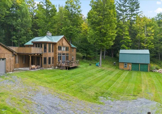 Photo 3 of Single family home for sale at 1641 West Hill Rd, Roxbury, VT 05669 | MLS# 5106759 | Listing updated on 2026-08-31