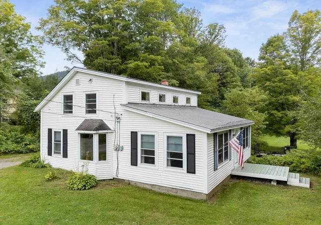 Photo 1 of Single family home for sale at 8 Krug Rd, Underhill, VT 05489 | MLS# 5106760 | Listing updated on 2026-09-24