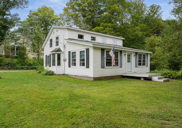 Photo 3 of Single family home for sale at 8 Krug Rd, Underhill, VT 05489 | MLS# 5106760 | Listing updated on 2026-09-24