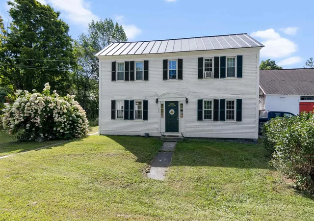 Single family home for sale at 476 Vt Route 25, Topsham, VT 05086 | MLS# 5106766