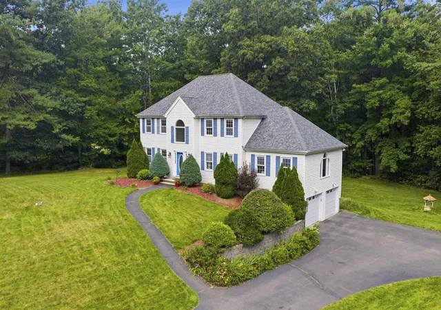 Photo 2 of Single family home for sale at 9 Alexandra Dr, Pelham, NH 03076 | MLS# 5106774 | Listing updated on 2026-09-04