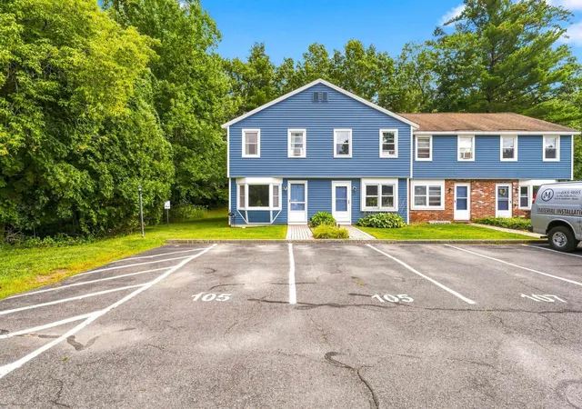 1st image of 105 Stonegate Ln, Derry, NH 03038 | MLS# 5106803