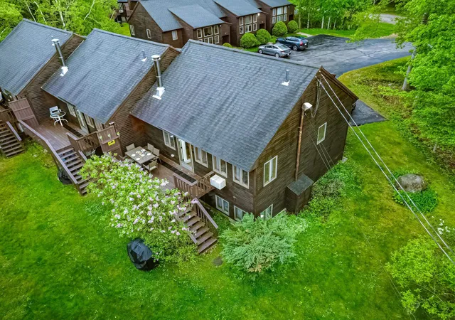 Photo 2 of Townhouse for sale at 32 Marsden Dr #32, Bartlett, NH 03838 | MLS# 5106816 | Listing updated on 2026-09-09