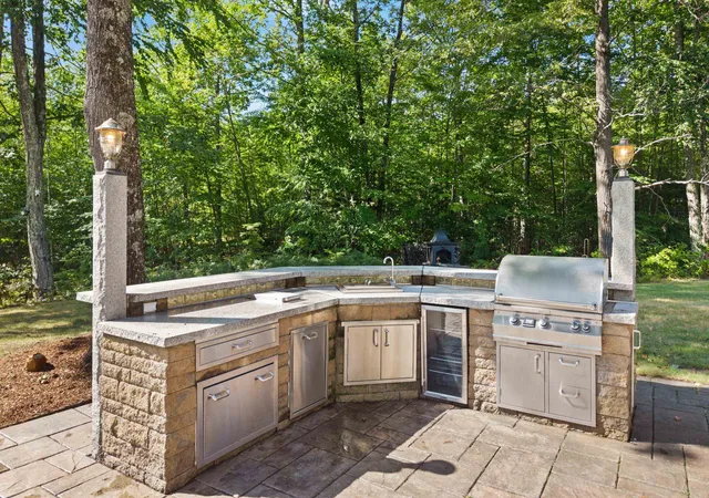5th image of 42 Moose Point Dr, Dunbarton, NH 03046 | MLS# 5106820
