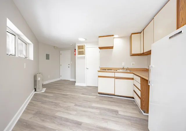 3rd image of 7 Crescent St, Pittsfield, NH 03263 | MLS# 5106833