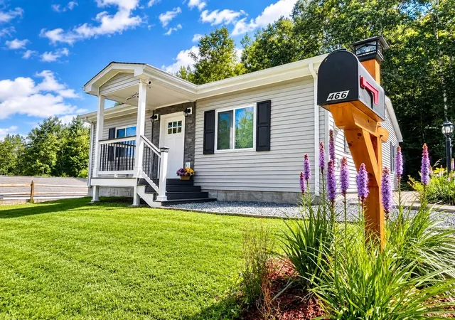 2nd image of 466 Rockingham St, Berlin, NH 03570 | MLS# 5106835
