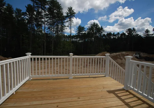 Photo 18 of Single family home for sale at 122 South Rd, Londonderry, NH 03053 | MLS# 5106836 | Listing updated on 2026-10-13