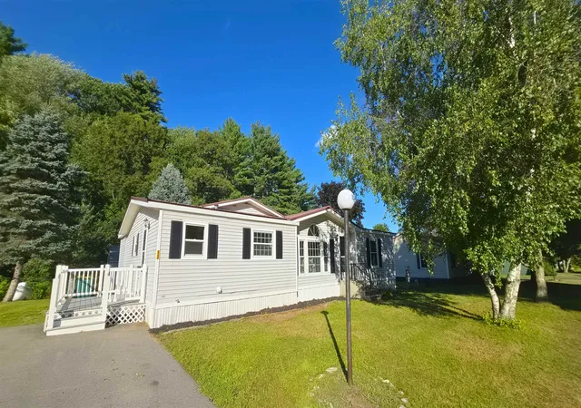 2nd image of 13 Caribbean Ln, Rochester, NH 03867 | MLS# 5106837