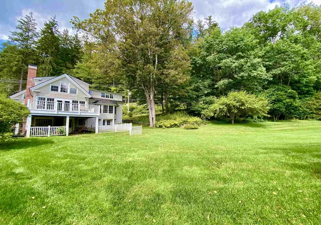 Photo 3 of Sale Pending at 2 River St, Woodstock, VT 05091 | MLS# 5106838 | Listing updated on 2026-08-31