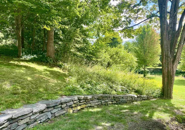 Photo 4 of Sale Pending at 2 River St, Woodstock, VT 05091 | MLS# 5106838 | Listing updated on 2026-08-31