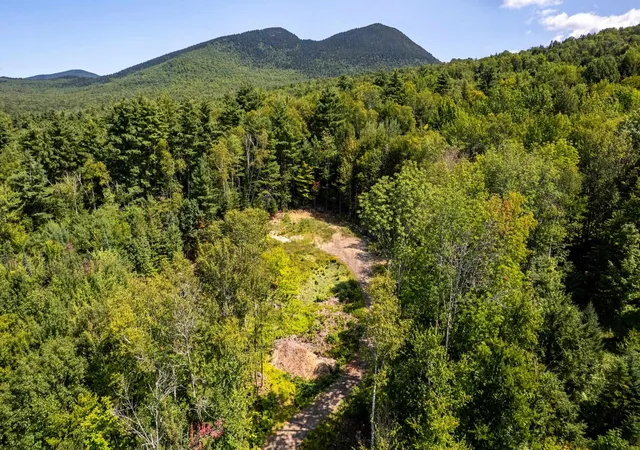 Photo 3 of Sale Pending at 54 Lower Highlands Rd, Jackson, NH 03846 | MLS# 5106839 | Listing updated on 2026-09-07
