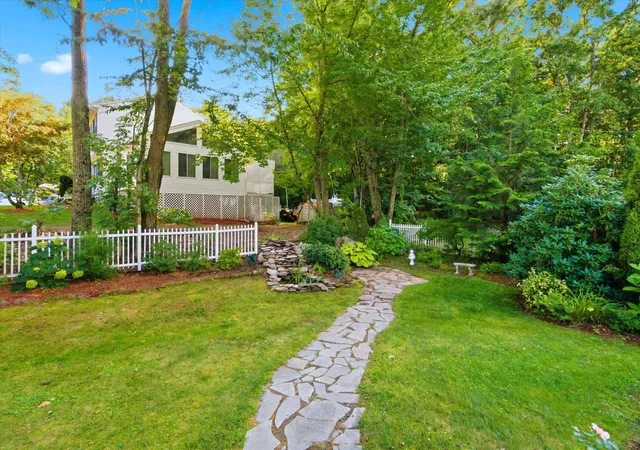 4th image of 16 Alyssa Dr, Derry, NH 03038 | MLS# 5106840