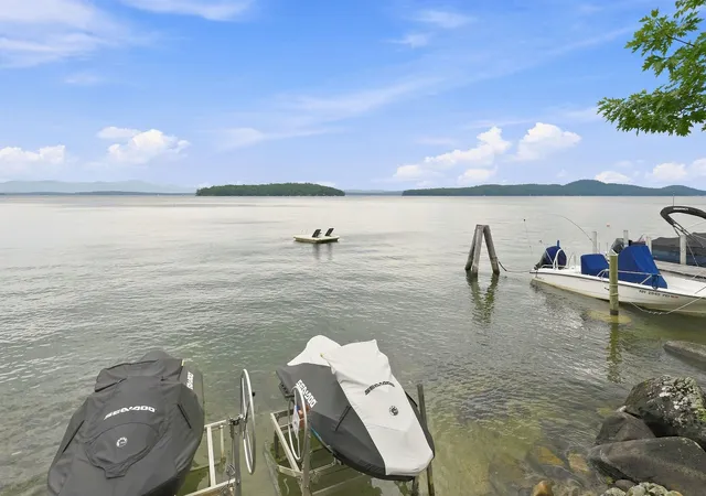 4th image of 2885 Lake Shore Rd, Gilford, NH 03249 | MLS# 5106846