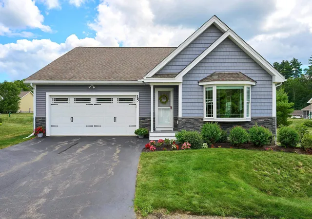 1st image of 15 Monarch Wy, Kingston, NH 03848 | MLS# 5106847