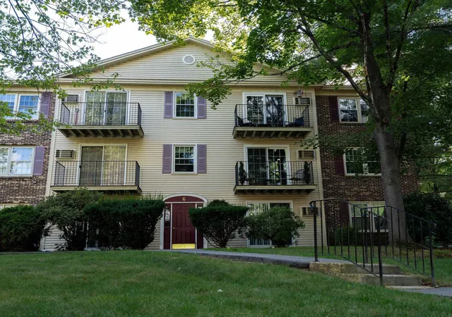 1st image of 6 Autumn Leaf Dr #18, Nashua, NH 03060 | MLS# 5106856