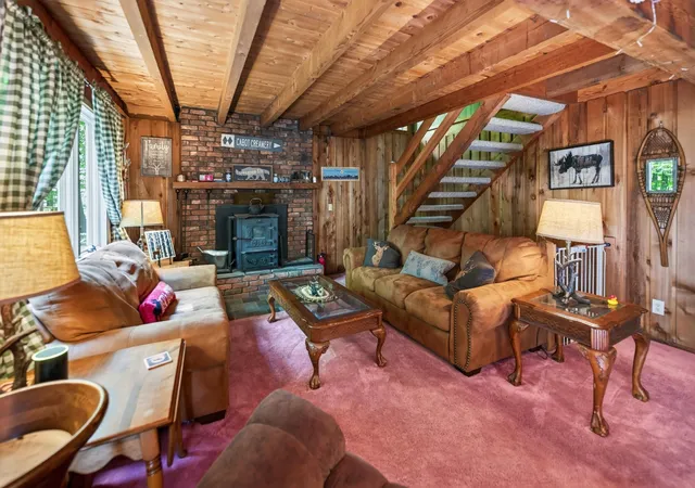 Photo 2 of Single family home for sale at 3 Woodchuck Ln, Wilmington, VT 05363 | MLS# 5106862 | Listing updated on 2026-09-11