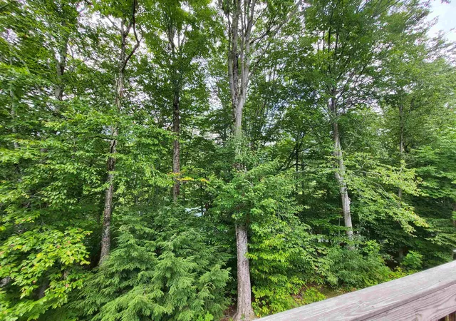 30th image of 12 Kernwood Dr #2, Lincoln, NH 03251 | MLS# 5106866