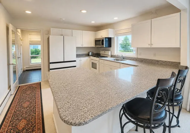 5th image of 11 Rocky Point Rd, Plymouth, NH 03264 | MLS# 5106867