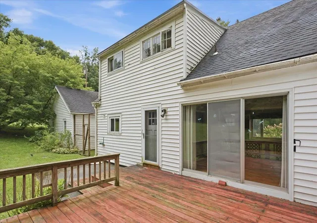 Photo 4 of Single family home for sale at 57 Paran Rd, Shaftsbury, VT 05262 | MLS# 5106873 | Listing updated on 2026-09-04