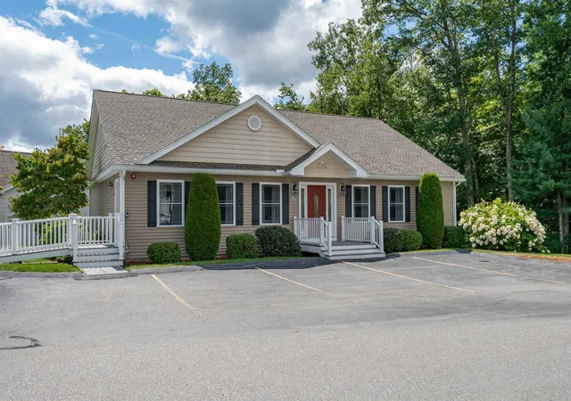 Photo 39 of Sale Pending at 38 Sagewood Dr, Pelham, NH 03076 | MLS# 5106895 | Listing updated on 2026-08-30
