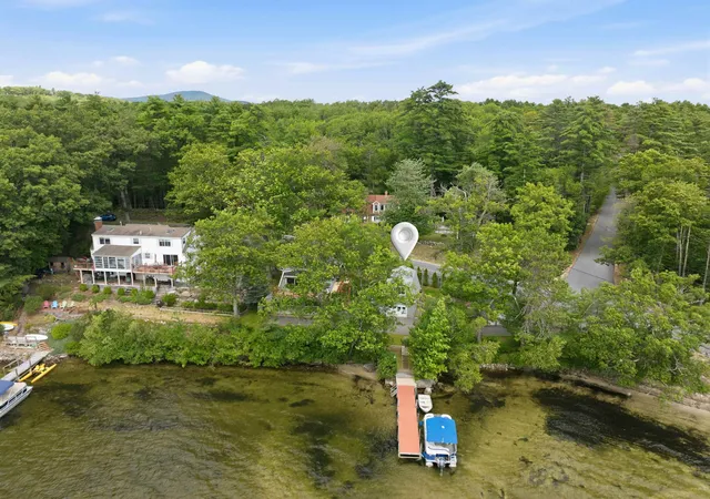 4th image of 308 Governor Wentworth Hwy, Tuftonboro, NH 03853 | MLS# 5106899