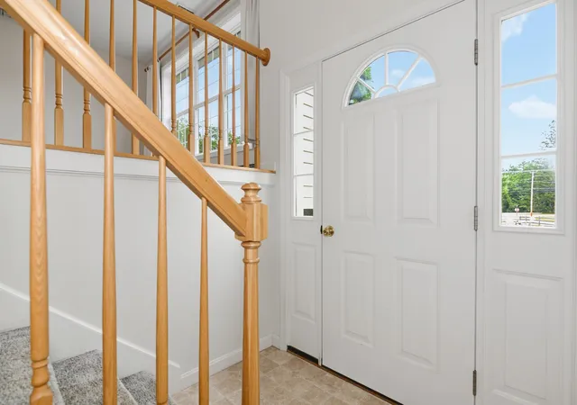 3rd image of 10 Terry Dr, Loudon, NH 03307 | MLS# 5106901