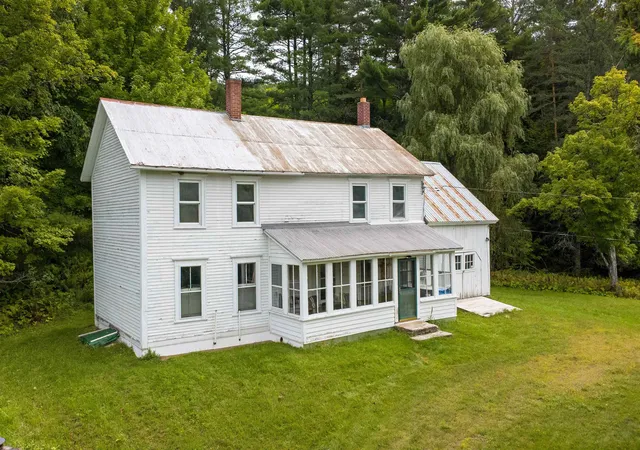 Photo 1 of Single family home for sale at 4018 Severance Hill Rd, Lyndon, VT 05851 | MLS# 5106902 | Listing updated on 2026-08-27